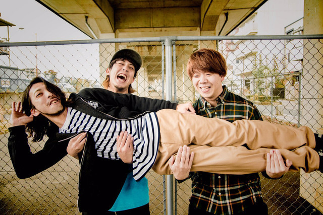 GIZMO presents "ZIPPY PARK"